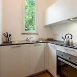 Apartamento Aristotele Building - B